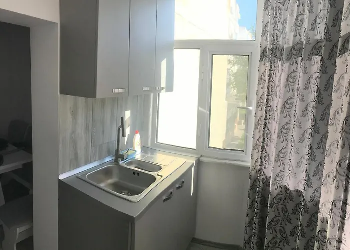 Langa Plaja Diana Appartement *